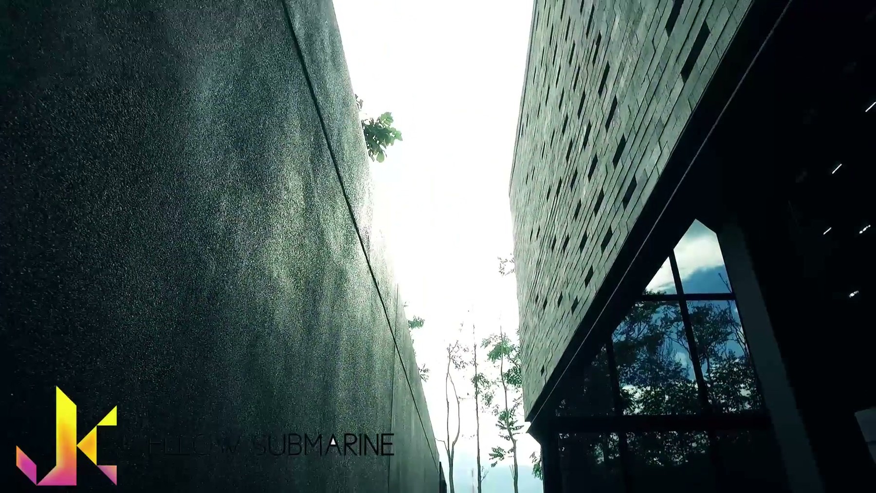 JK - Yellow Supmarine 6