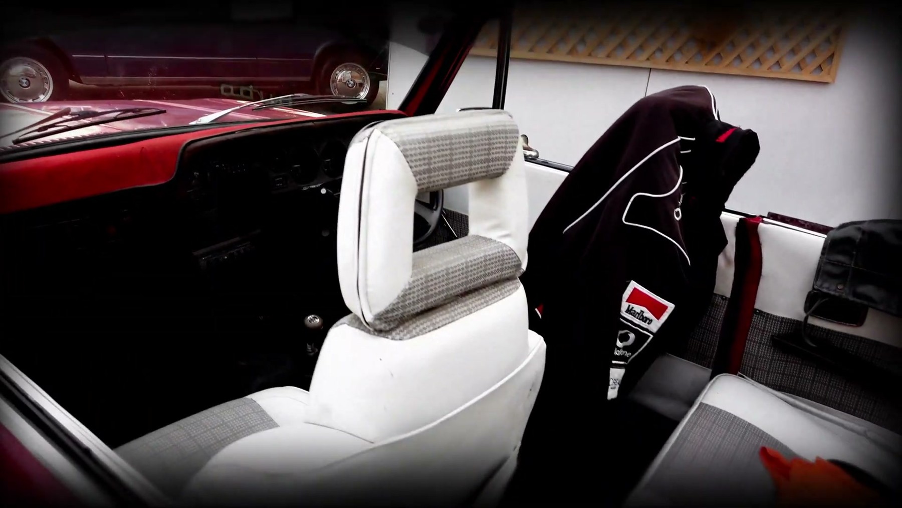 BMW 2002 Convertible 6