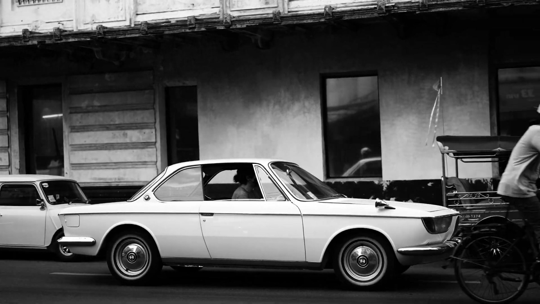 BMW 2000 CS รถประกอบภาพยนตร์ "one for the road" 1