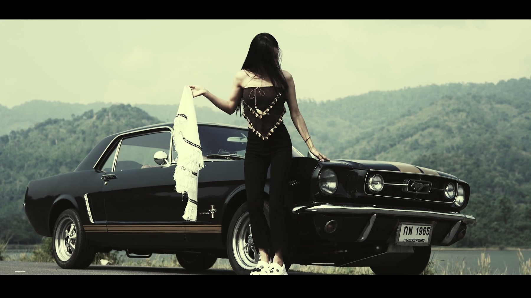 MUSTANG 1965 - "ถ้าเธอ" OST. ‘One for the Road วันสุดท้าย..ก่อนบายเธอ’ 4