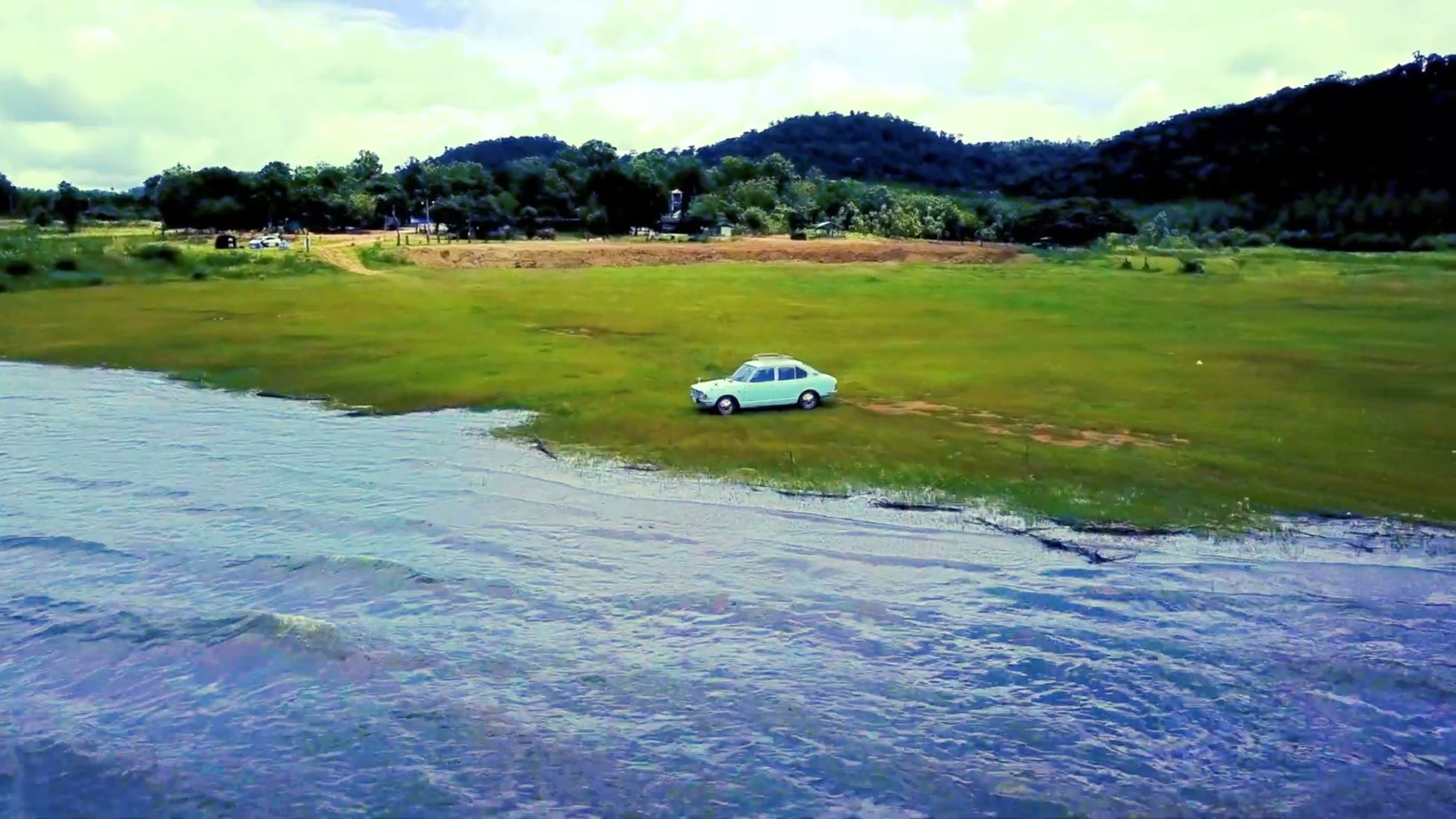 KE20 (TA20) COROLLA TOYOTA 1