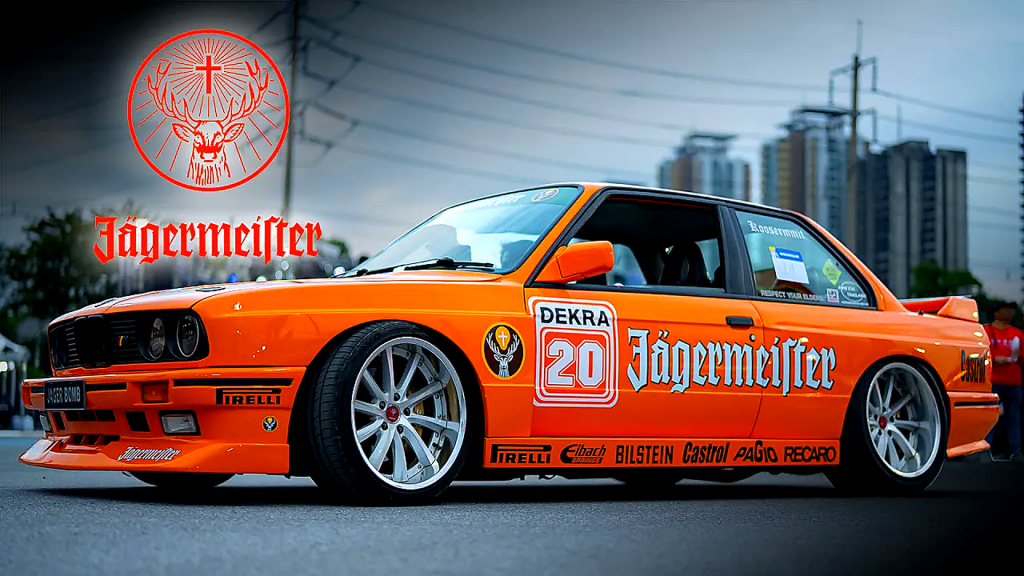 E30 2 door (1990) ไฟท้าย 3 ชั้น - Jägermeister DTM M3 - article illustration