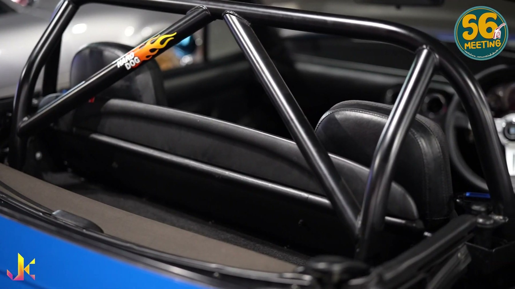 MAZDA MX-5 รถคลาสสิก สีเงิน 6
